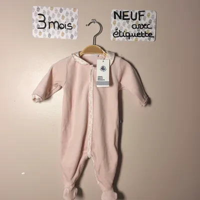 Pyjama en velours petit bateau taille 3 mois